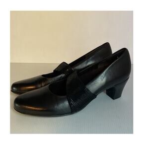 Munro American Black Leather Mary Jane Heels Women’s Size 8.5 N